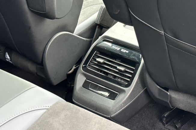 Volkswagen Id.5 Photo 46