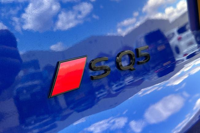 AUDI Sq5 Photo 49