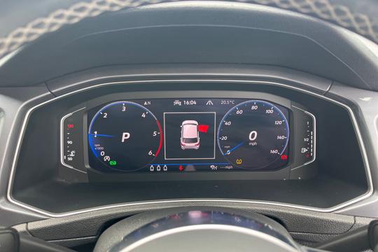Volkswagen T-ROC R-LINE Photo autoimg-8788f216c6d7f5dad4b2fcf6b5bdb6dcd38e6123.jpg