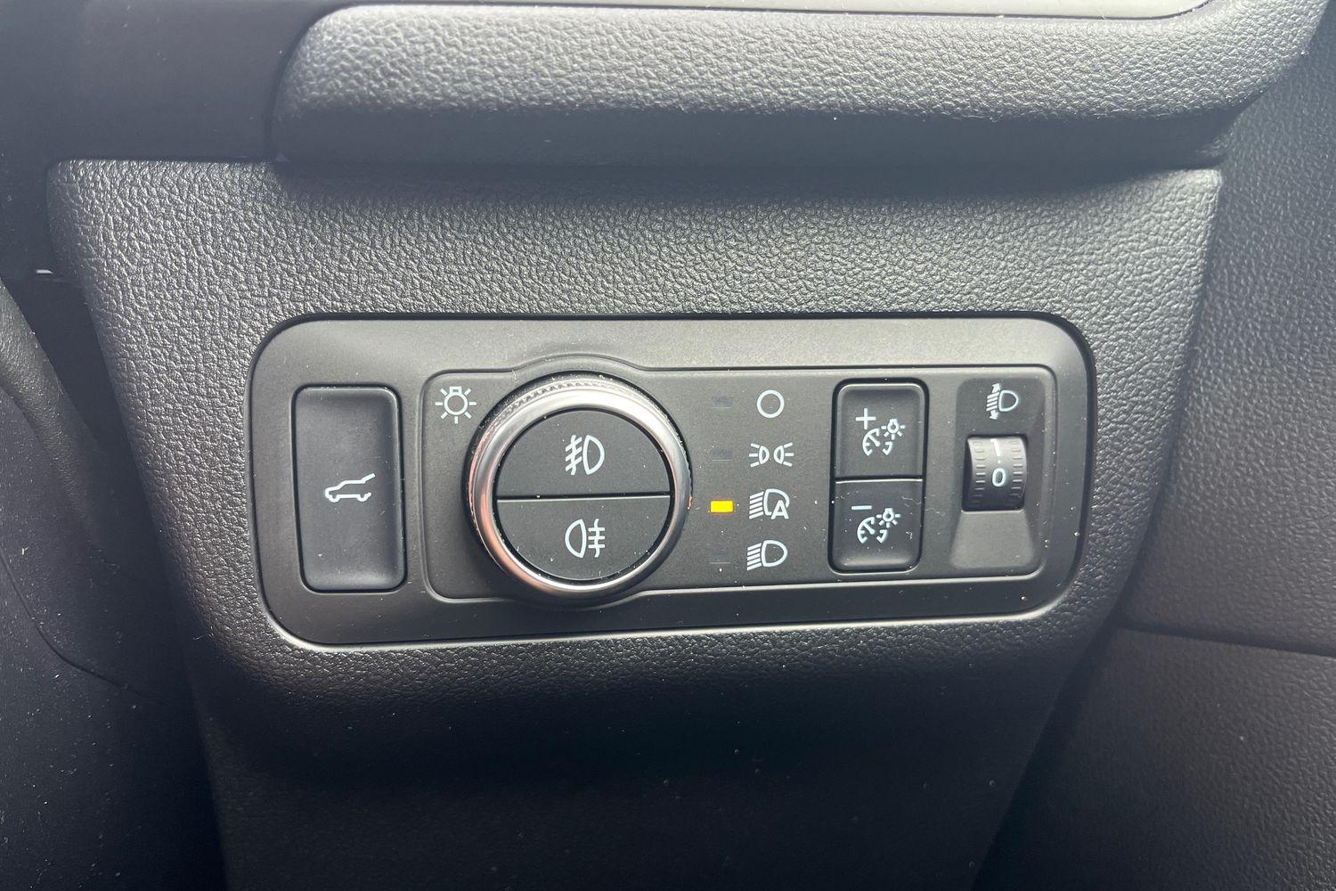 Ford KUGA Photo 27