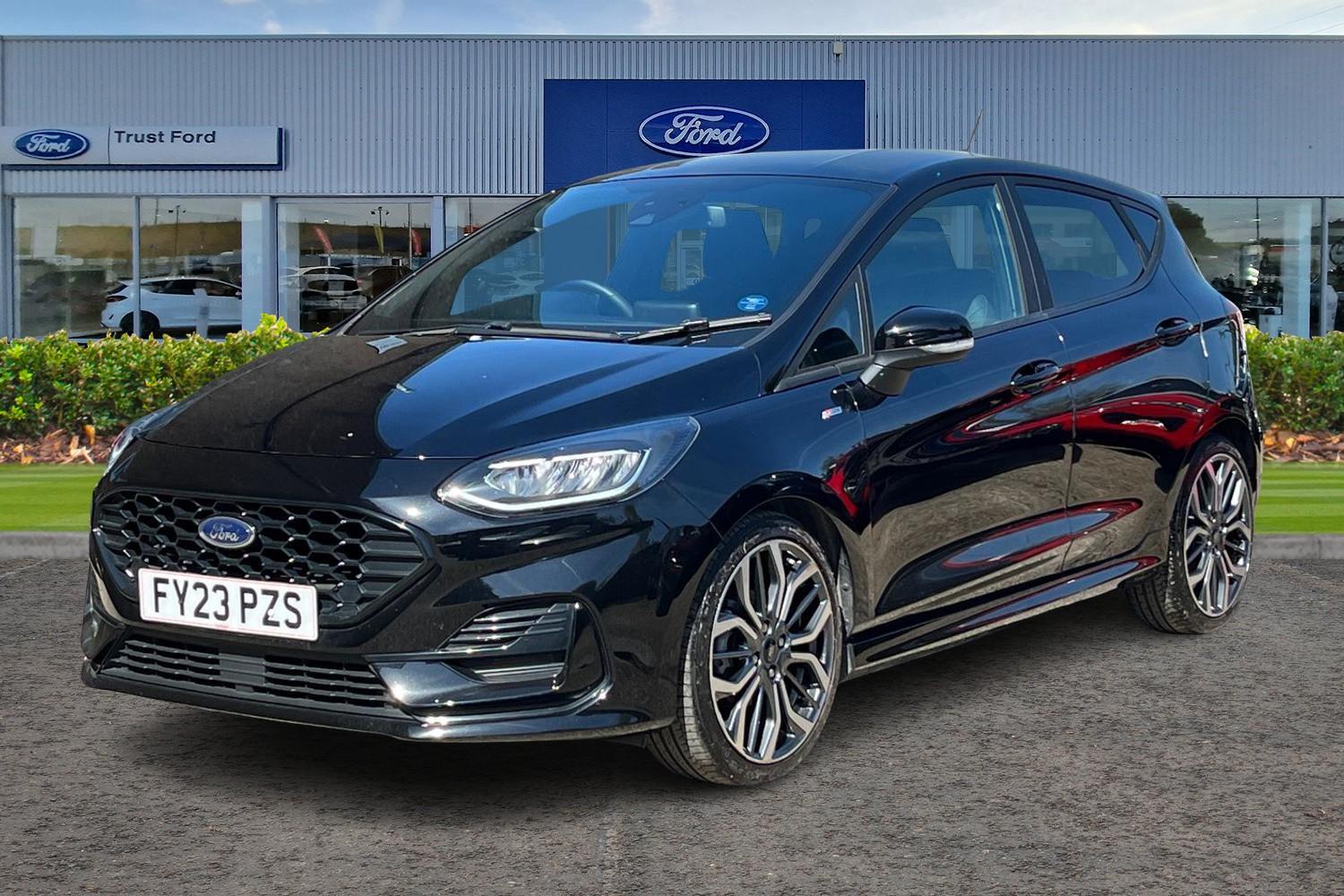 Ford FIESTA Photo 4