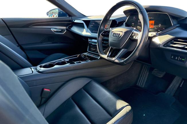 AUDI E-Tron Gt Photo 6