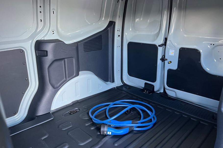 Used Ford E-TRANSIT COURIER EF25TUH 4