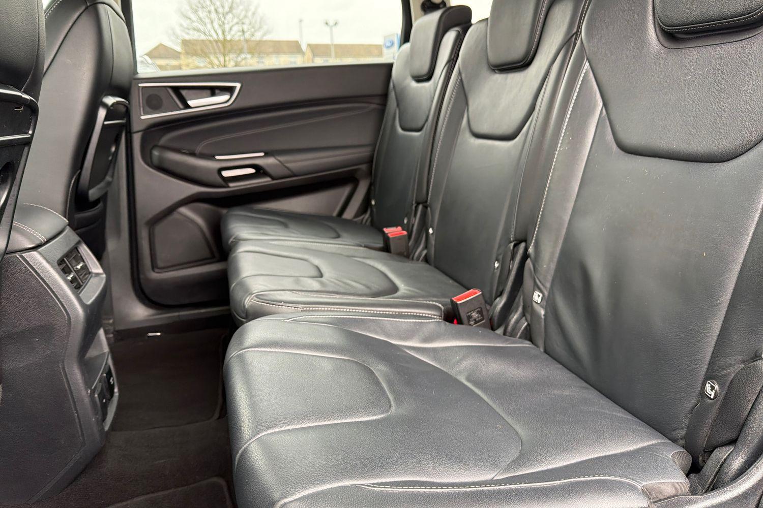 Ford S-MAX Photo 19