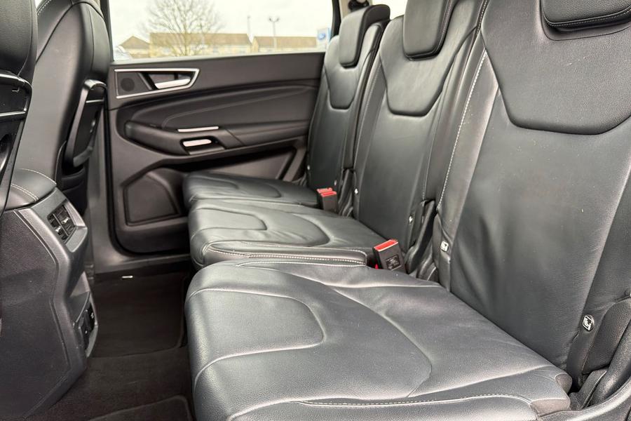 Ford S-MAX Photo autoimg-87a05444a8de34dbbbcb56577b785b469e7a653d.jpg