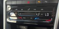 Volkswagen T-roc Photo 13