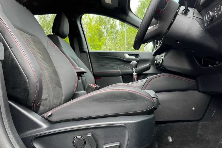 Ford KUGA Photo autoimg-87ab64ffb51886a43b440cae57581238868bc6d6.jpg