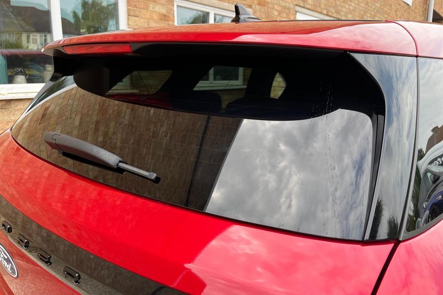 Ford Explorer Photo autoimg-87acc8203a780cd11f4b614de70e1eef93f8acf2.jpg