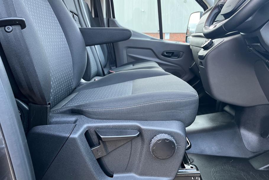 Used FORD E-TRANSIT LF25RRT 27