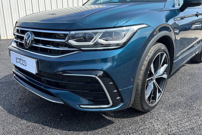 VOLKSWAGEN Tiguan Photo 30