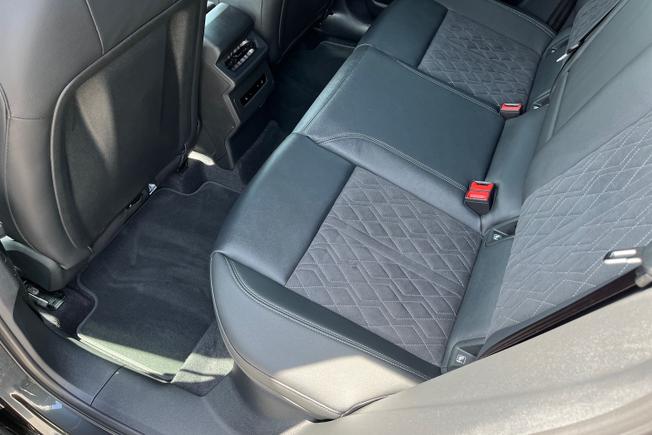 AUDI Q6 E-Tron Photo 44