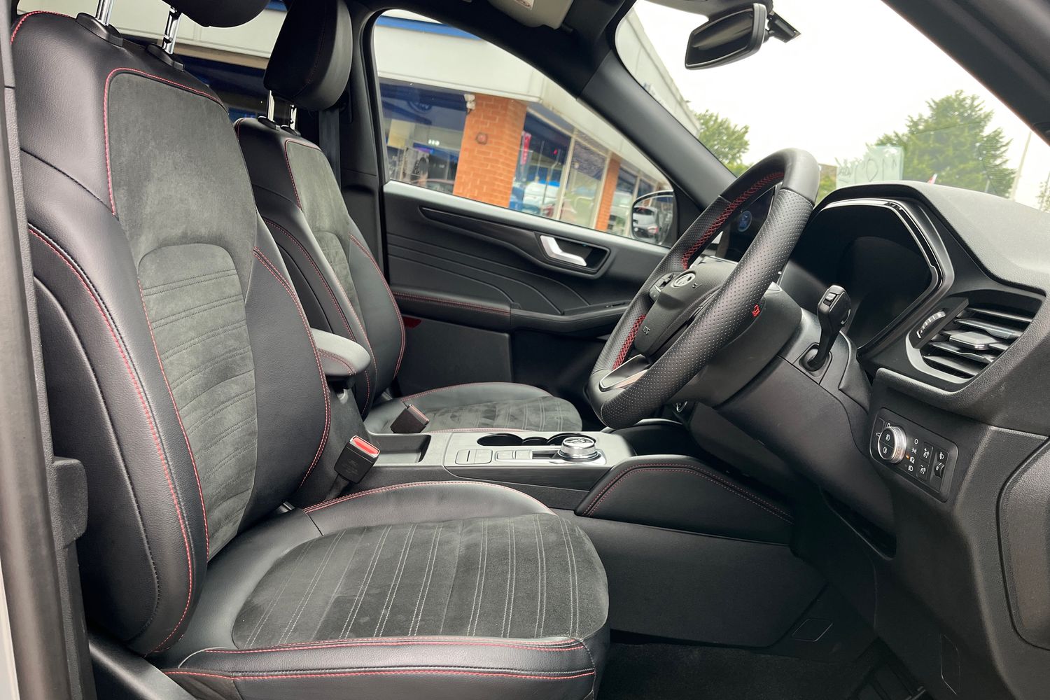Ford Kuga Photo 16