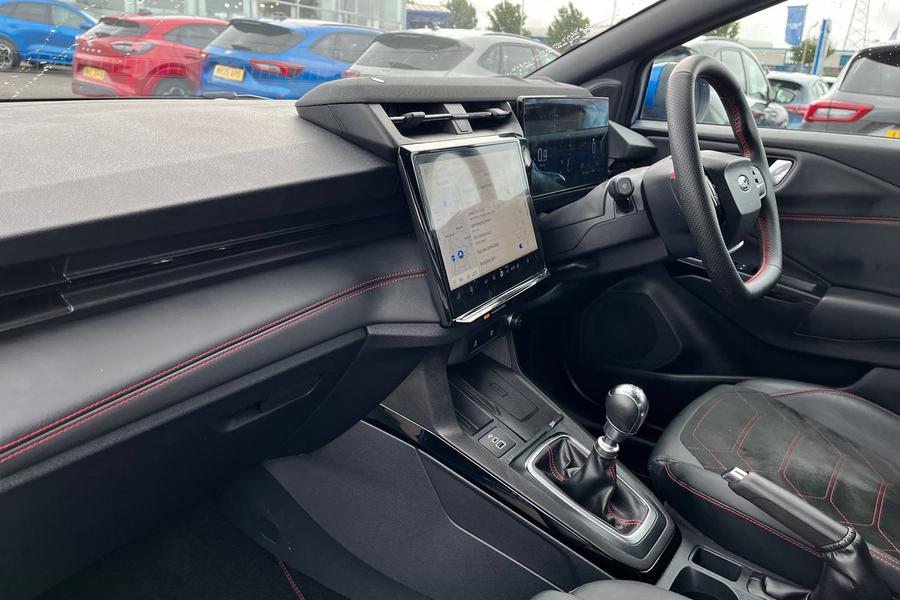 Ford PUMA Photo autoimg-87b931cb3c14148312552553a7426080bf136021.jpg