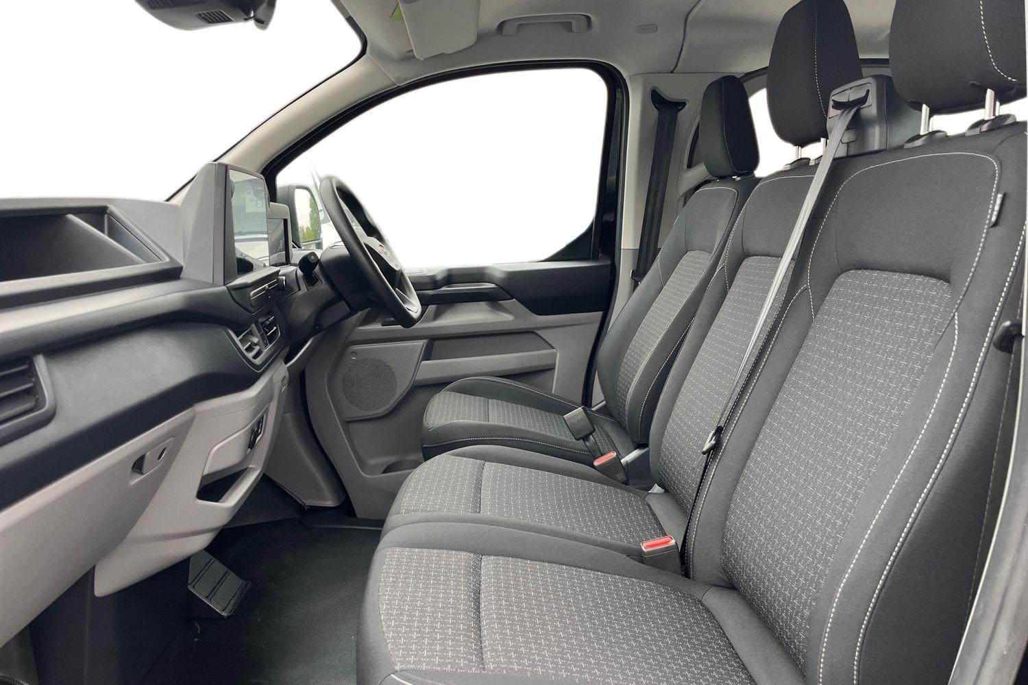 Ford TRANSIT CUSTOM Photo 9