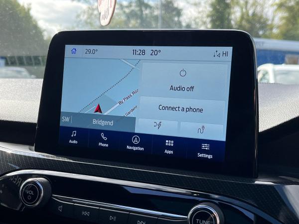 Ford Kuga Photo autoimg-87bad72600f9eb2970529366f17b8cf3a6b8066c.jpg