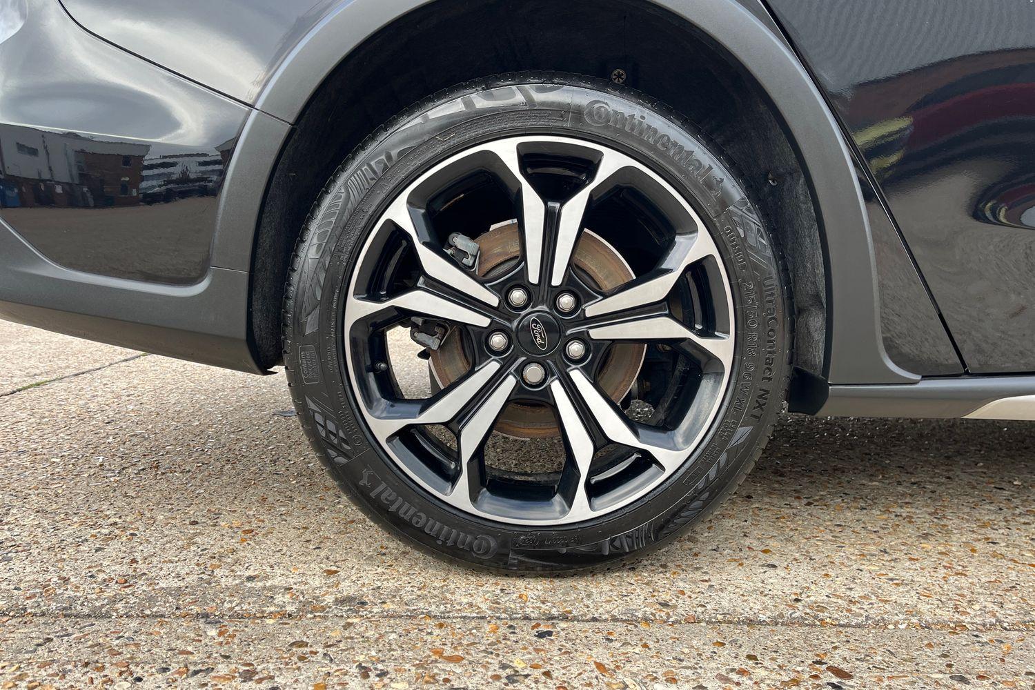 Ford Focus Photo 7