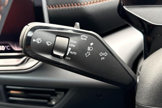 CUPRA Born Photo 32