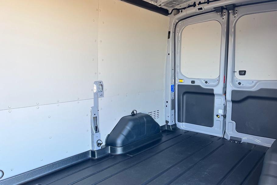 Used FORD TRANSIT WN75GXV 4