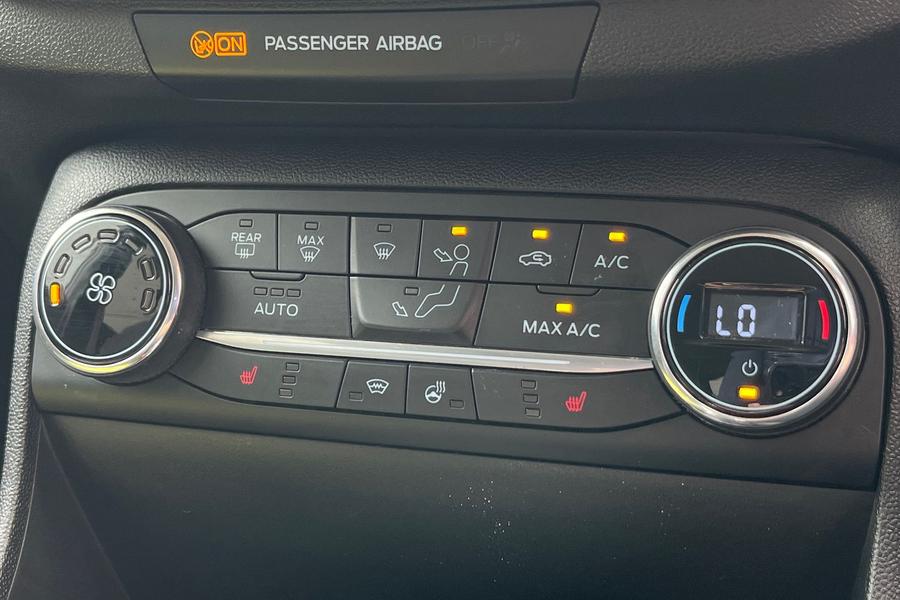 Ford FIESTA Photo autoimg-87c0efb131d715982824fad29f087c02cb04d865.jpg