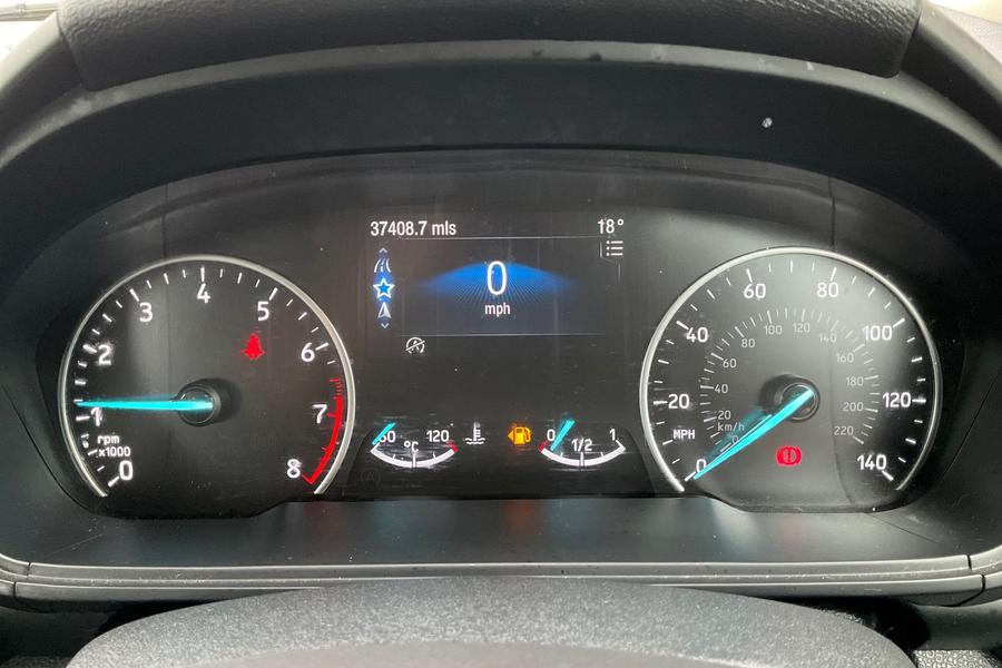 Ford ECOSPORT Photo autoimg-87c2f5d05f9a4679be47cfb6d43c861dc9a5b1ea.jpg