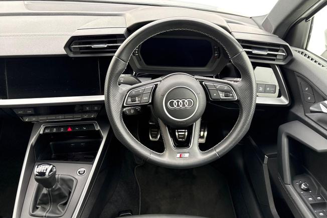 AUDI A3 Photo 11