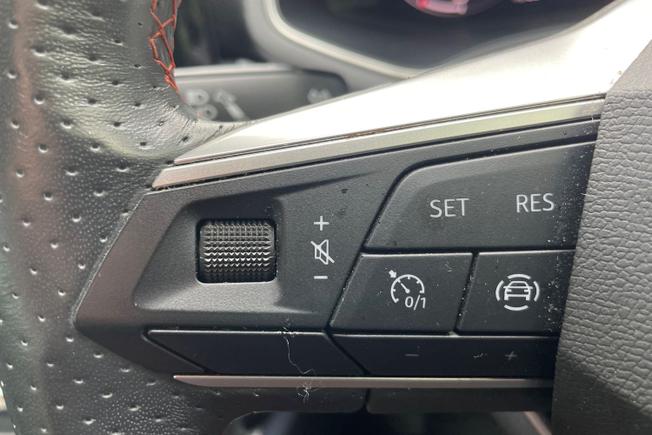 SEAT Arona Photo 16