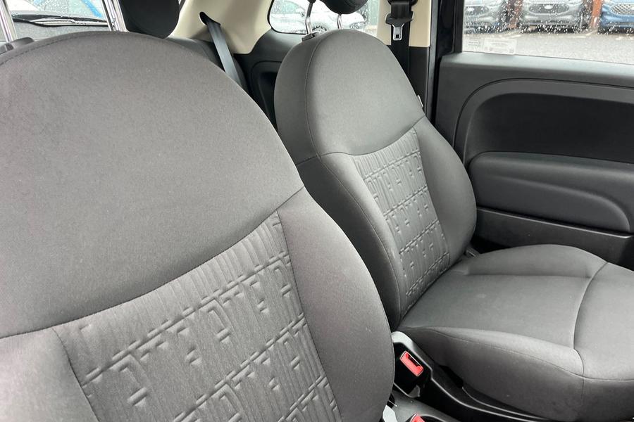 Fiat 500 Photo autoimg-87c9239b8144940b5f027a2d0e89a4202e25b130.jpg
