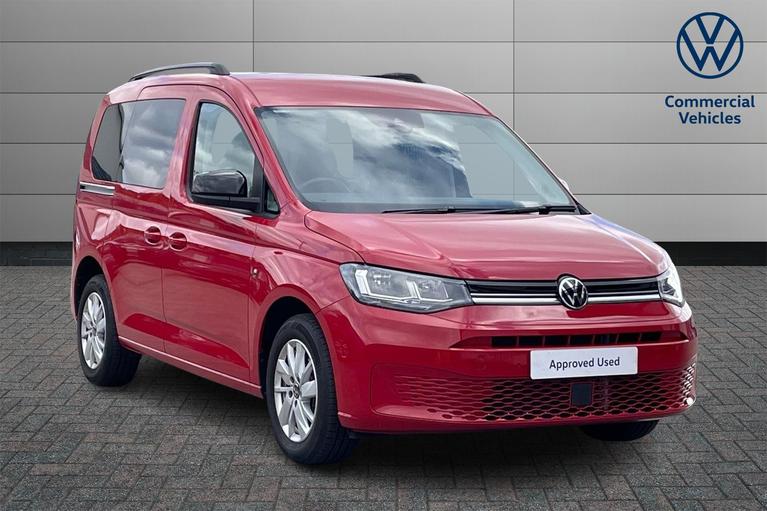 Used 2023 VOLKSWAGEN Caddy Caddy Life MPV DSG Euro 6 122ps 5 Seat *ADAPTIVE CRUISE CONTROL*2 ZONE AIR CON* Cherry Red at JCT600