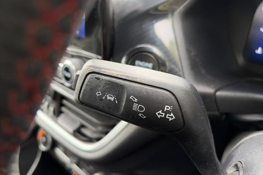 Ford Fiesta Photo autoimg-87d4b5979e6308bde4214439dafd2ae6fddc235d.jpg
