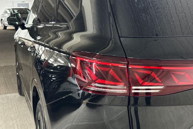 VOLKSWAGEN Touareg Photo 23