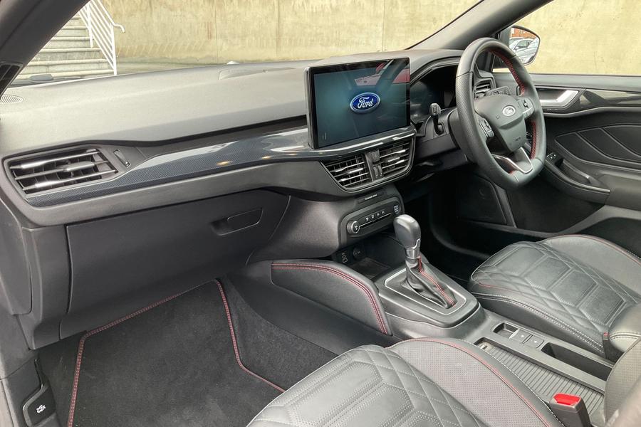 Ford FOCUS Photo autoimg-87d4f34042cf5c007bcabbe3be1e58b768c60572.jpg