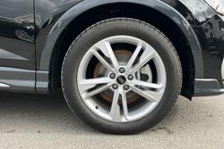 AUDI Q3 Photo 5