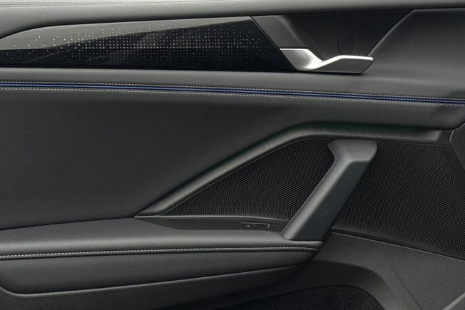 VOLKSWAGEN Tiguan Photo 46