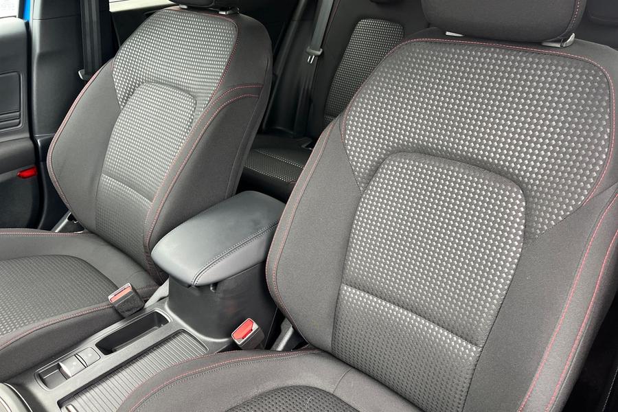 Ford FOCUS Photo autoimg-87e1149fe1d645142475d663006b28e29514020f.jpg