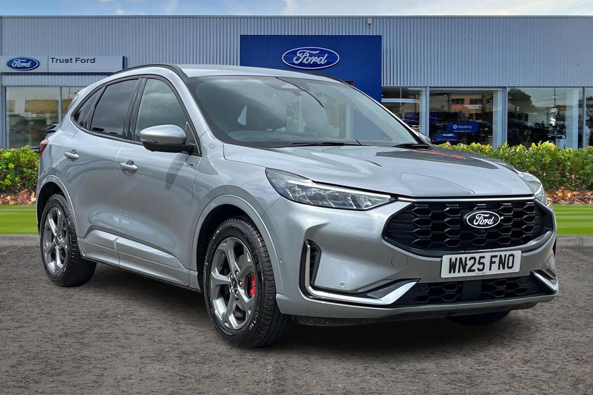 Ford Kuga listing photo