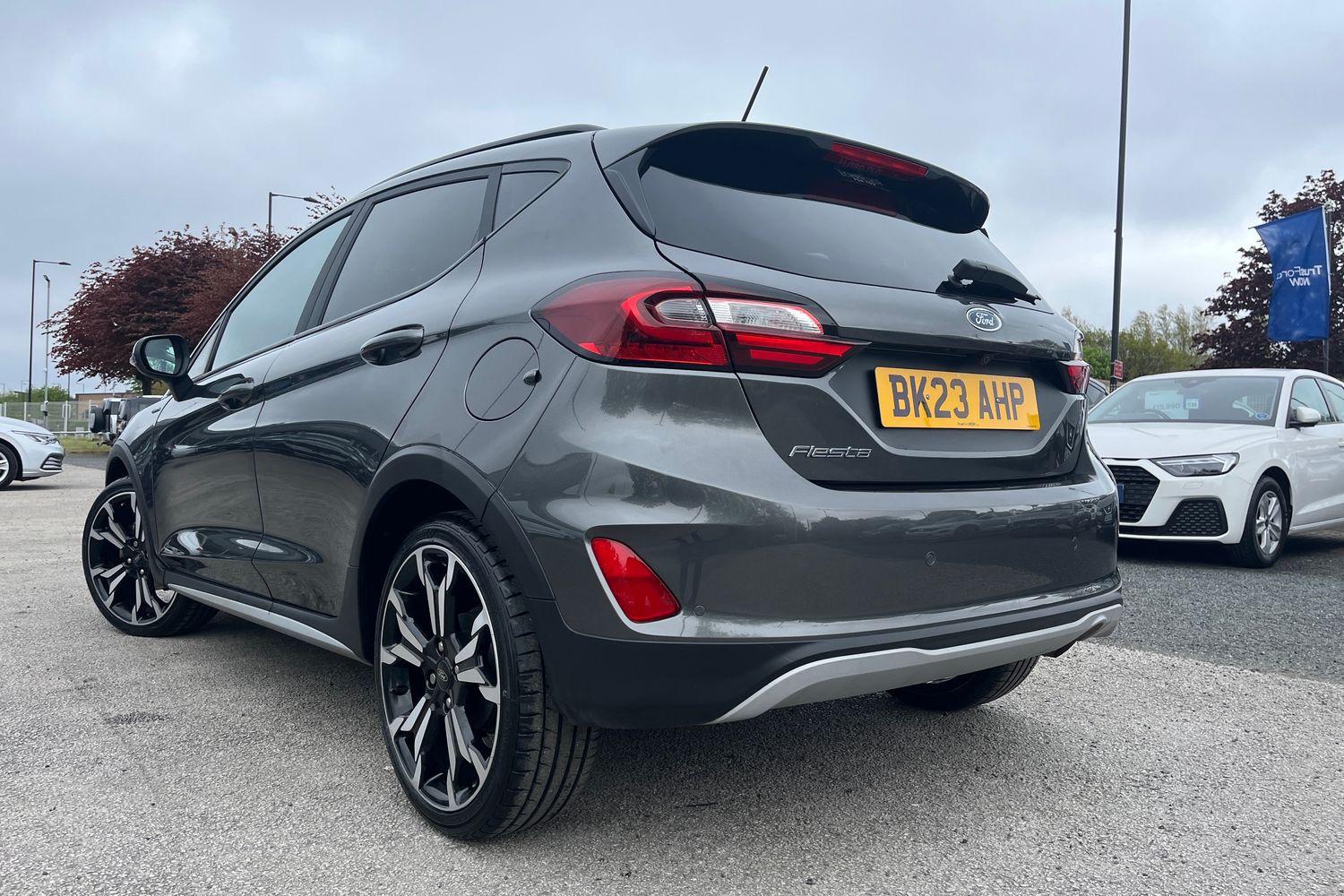 Ford FIESTA Photo 37