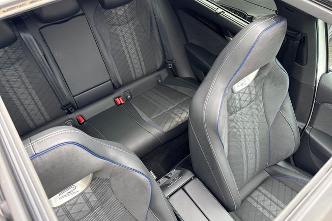 Volkswagen Passat Photo 29
