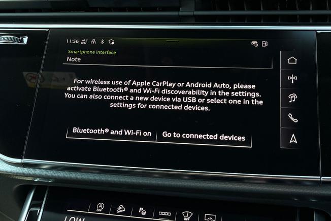 AUDI Rsq8 Photo 38
