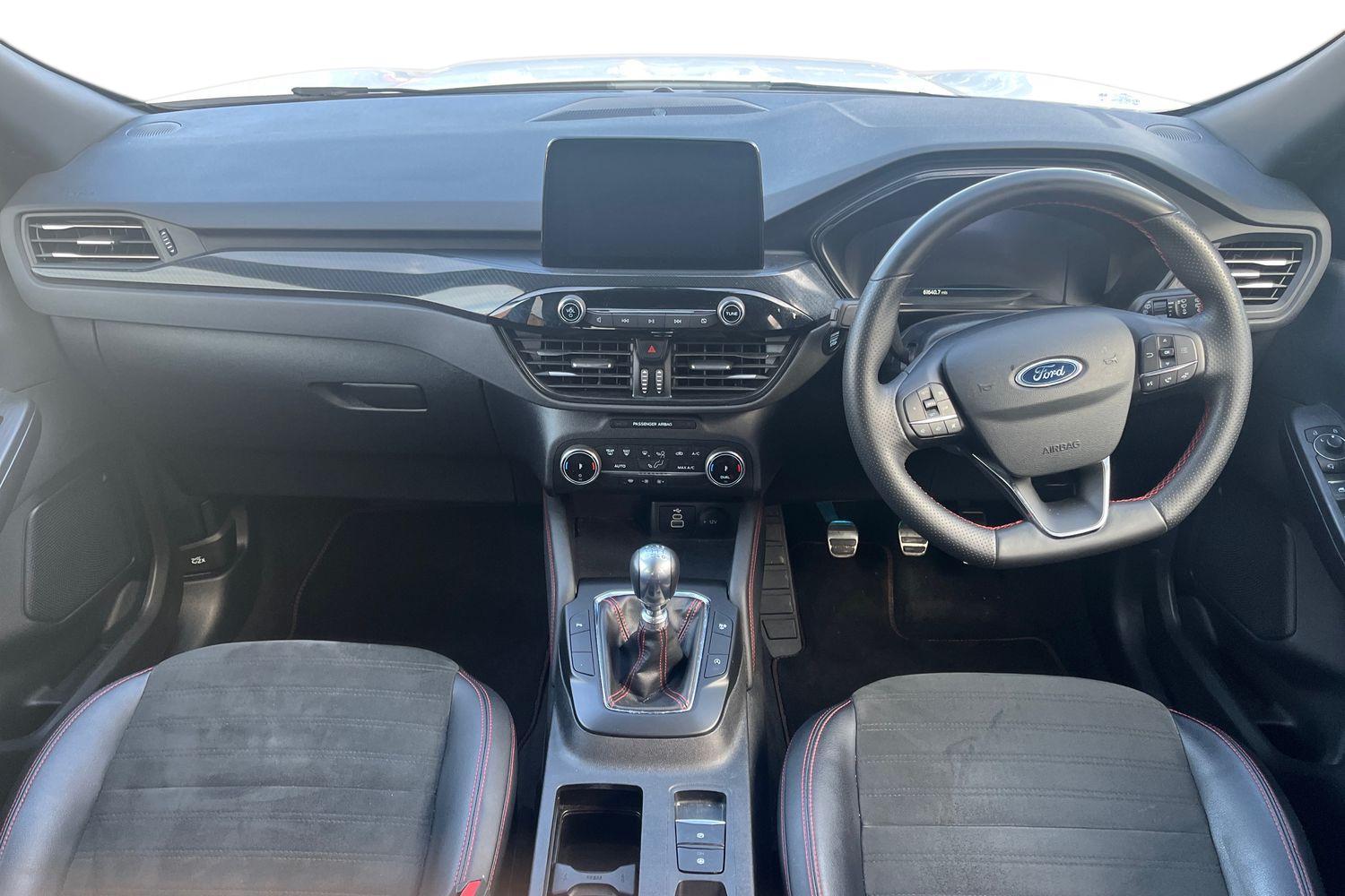 Ford KUGA Photo 9