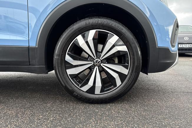 VOLKSWAGEN T-Cross Photo 5