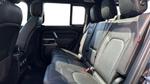 Land Rover Defender Photo 3