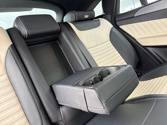 MERCEDES-BENZ Gle Photo 25