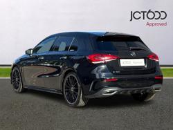 MERCEDES-BENZ A Class Photo 3