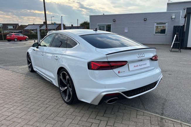 AUDI RS5 Photo 23