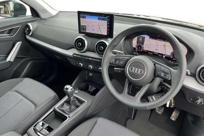 AUDI Q2 Photo 6