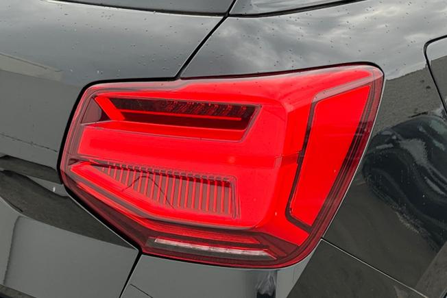 AUDI Q2 Photo 18