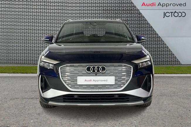 AUDI Q4 E-Tron Photo 8