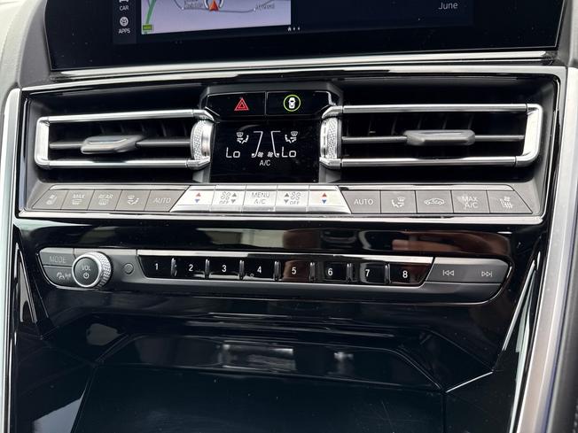 BMW 8 Series Photo 40