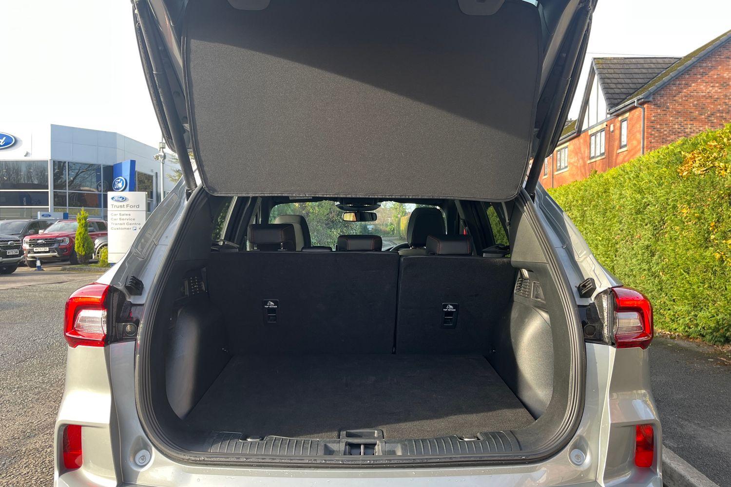 Ford KUGA Photo 20
