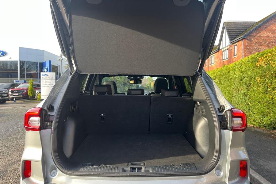 Ford KUGA Photo autoimg-8810a42c6eb8a75fc60c1eae31a70c0132664d14.jpg